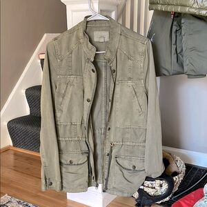 Women’s olive green utility jacket
